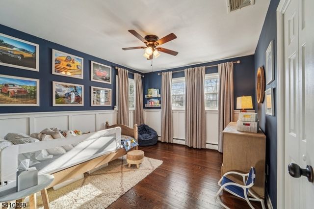 6 Browning Ct, Roseland Boro, NJ 07068