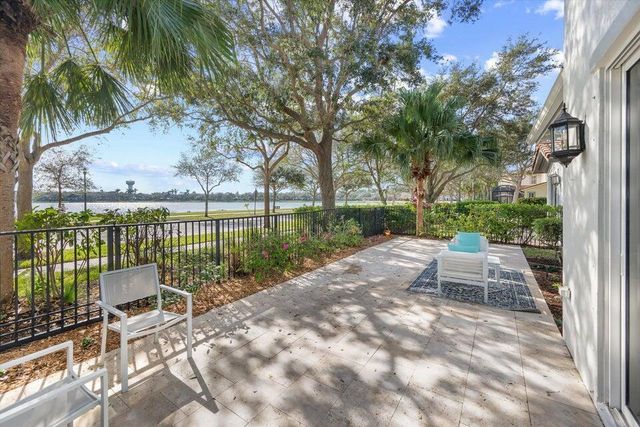 546 Tomahawk Court, Palm Beach Gardens, FL 33410