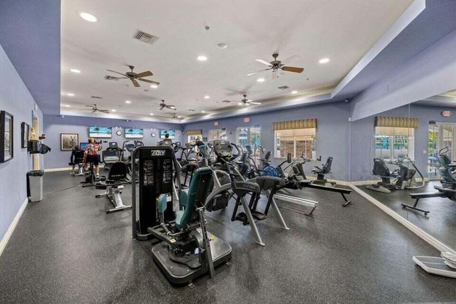 546 Tomahawk Court, Palm Beach Gardens, FL 33410