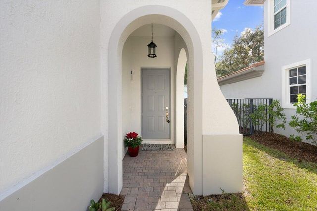 546 Tomahawk Court, Palm Beach Gardens, FL 33410