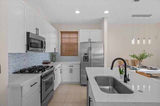 546 Tomahawk Court, Palm Beach Gardens, FL 33410