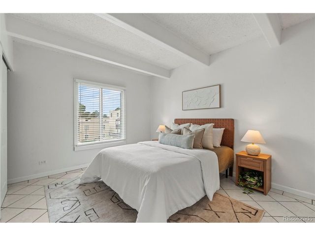 9725 E Harvard Ave T-323, Denver, CO 80231