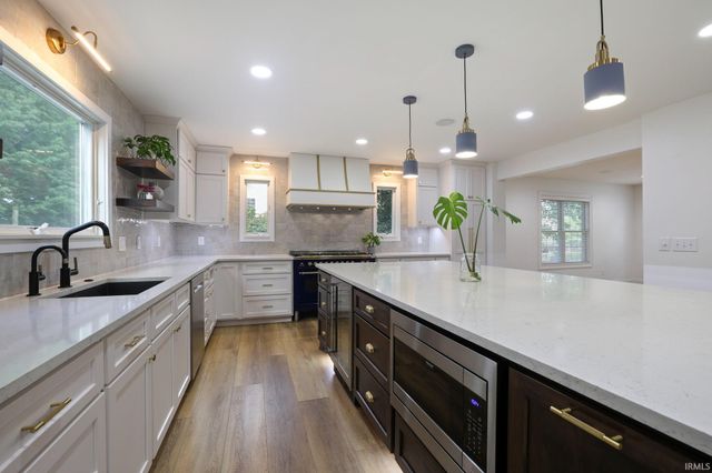 1930 E Rock Creek Drive, Bloomington, IN 47401