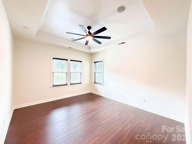 15203 Gathering Court, Charlotte, NC 28278