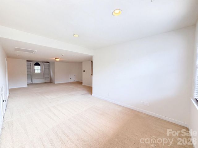 15203 Gathering Court, Charlotte, NC 28278
