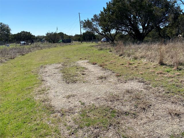 8452 Hilltop Drive, Cleburne, TX 76033