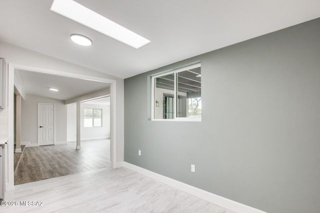 2754 N Tyndall Avenue, Tucson, AZ 85719