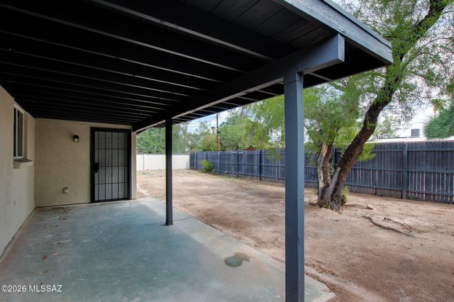 2754 N Tyndall Avenue, Tucson, AZ 85719