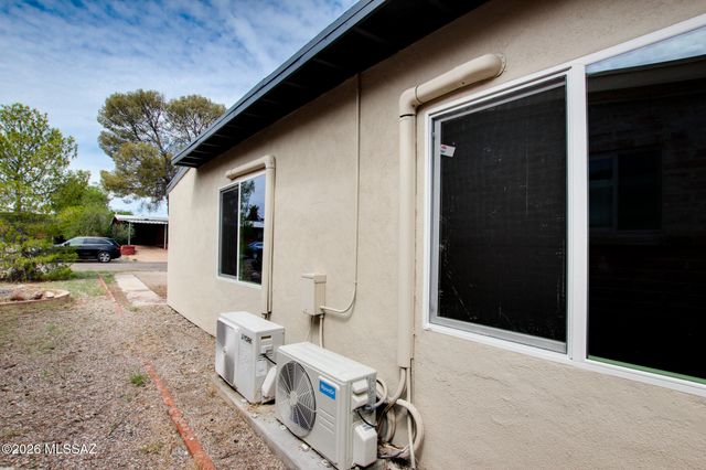 2754 N Tyndall Avenue, Tucson, AZ 85719