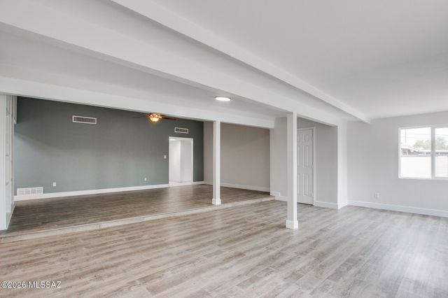2754 N Tyndall Avenue, Tucson, AZ 85719