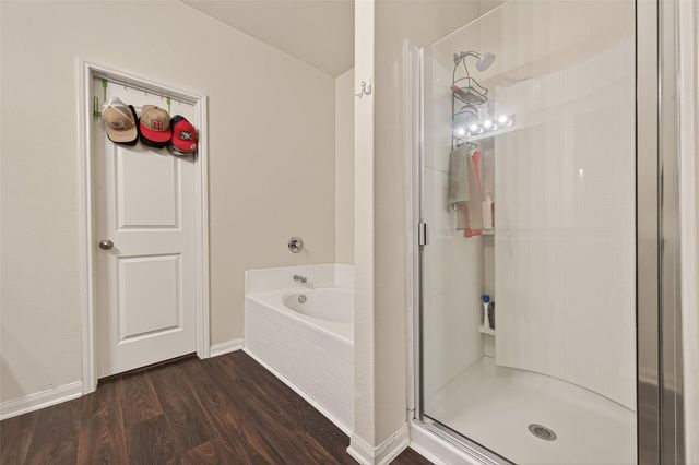 2085 Saras Way, Brookshire, TX 77423