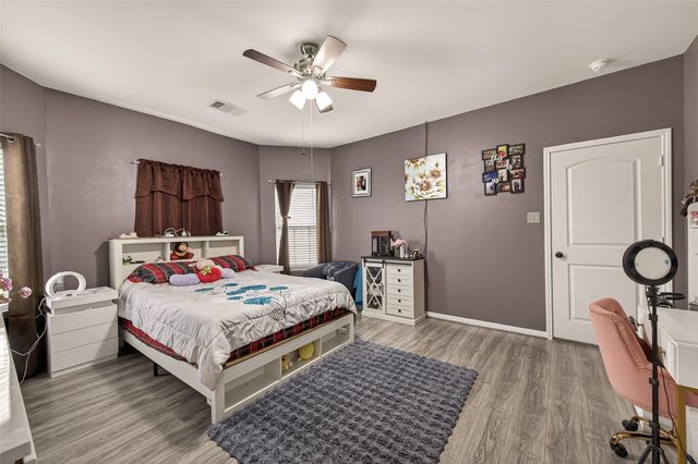 2085 Saras Way, Brookshire, TX 77423