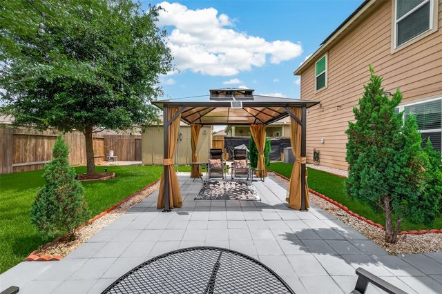 2085 Saras Way, Brookshire, TX 77423