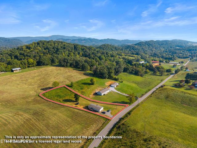 2421 Three Springs Rd, Russellville, TN 37860
