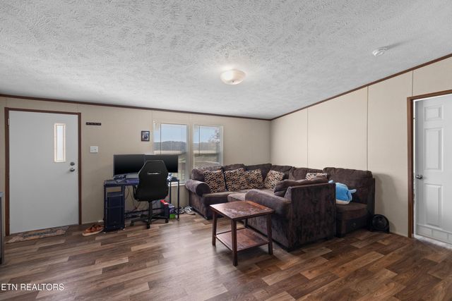 2421 Three Springs Rd, Russellville, TN 37860