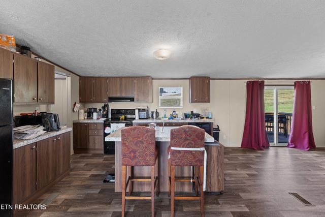 2421 Three Springs Rd, Russellville, TN 37860