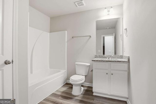 112 W Lexington Avenue, Griffin, GA 30223
