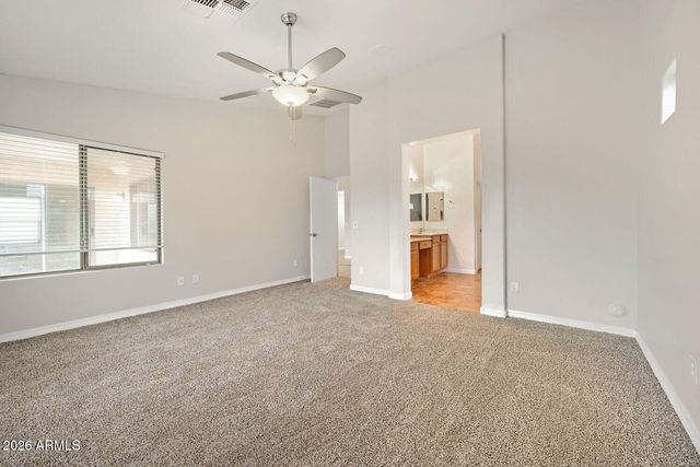 906 W DESERT HOLLOW Drive, San Tan Valley, AZ 85143