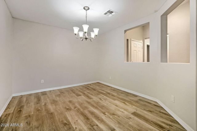 906 W DESERT HOLLOW Drive, San Tan Valley, AZ 85143