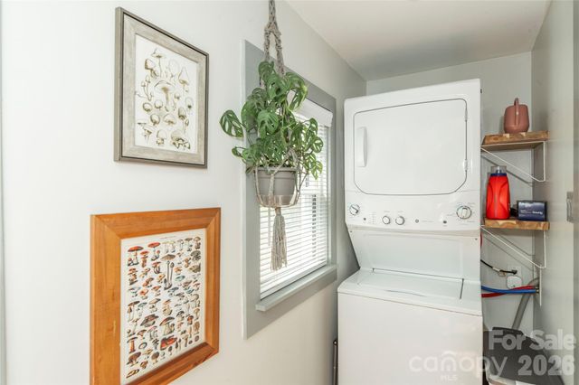357 N Country Club Road, Brevard, NC 28712