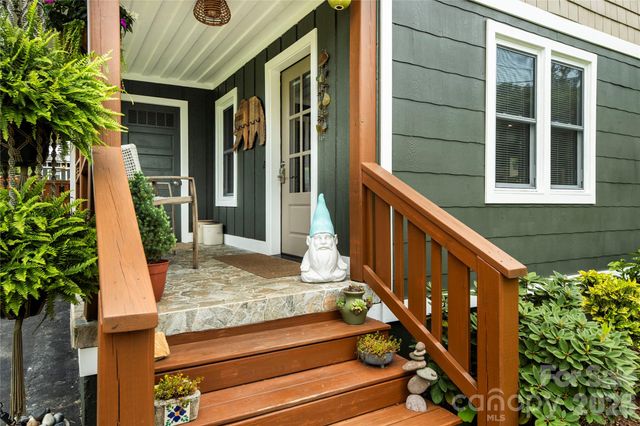 357 N Country Club Road, Brevard, NC 28712