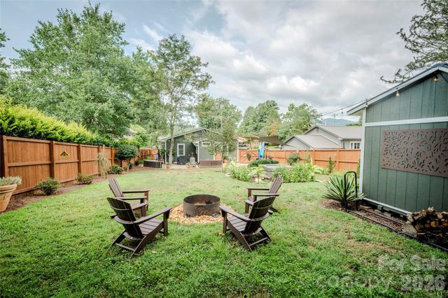 357 N Country Club Road, Brevard, NC 28712