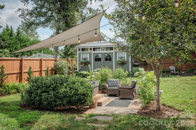 357 N Country Club Road, Brevard, NC 28712