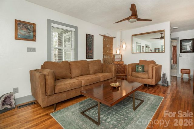 357 N Country Club Road, Brevard, NC 28712