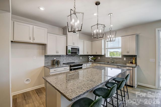 7017 Cerris Drive, Charlotte, NC 28269