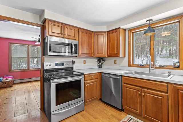 15 Chevey Hill Road, Weare, NH 03281