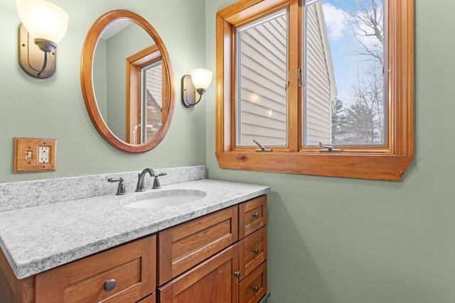 15 Chevey Hill Road, Weare, NH 03281