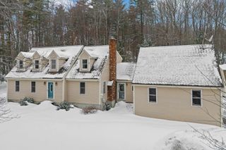 15 Chevey Hill Road, Weare, NH 03281