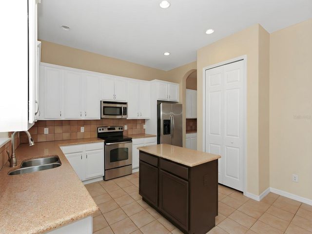 408 RIVER SONG COURT, Orlando, FL 32828