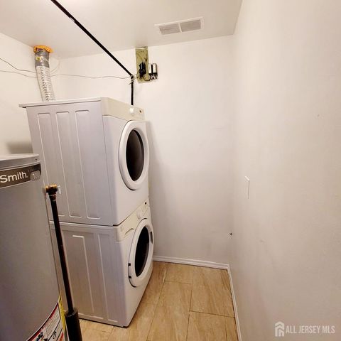 216 Bloomfield Avenue, Iselin, NJ 08830