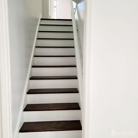 216 Bloomfield Avenue, Iselin, NJ 08830