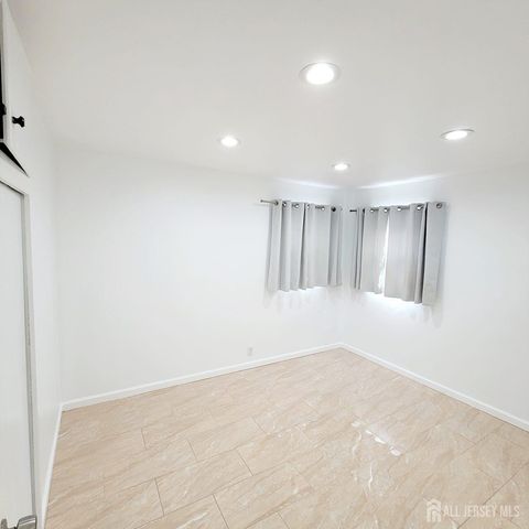 216 Bloomfield Avenue, Iselin, NJ 08830