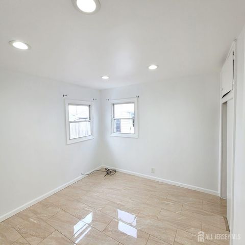 216 Bloomfield Avenue, Iselin, NJ 08830