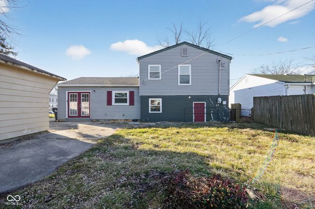 8212 Laughlin Drive, Indianapolis, IN 46219