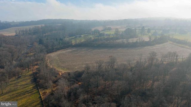 262 W TEXTER MISSION RD, Robesonia, PA 19551