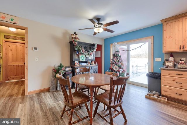 262 W TEXTER MISSION RD, Robesonia, PA 19551