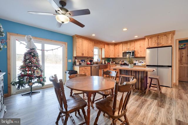 262 W TEXTER MISSION RD, Robesonia, PA 19551