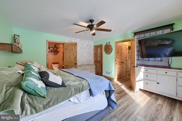 262 W TEXTER MISSION RD, Robesonia, PA 19551