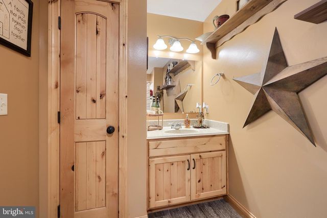 262 W TEXTER MISSION RD, Robesonia, PA 19551