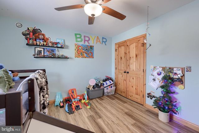 262 W TEXTER MISSION RD, Robesonia, PA 19551