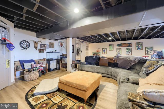 262 W TEXTER MISSION RD, Robesonia, PA 19551