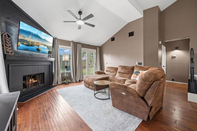 11903 Ezekiel Drive, Tomball, TX 77375