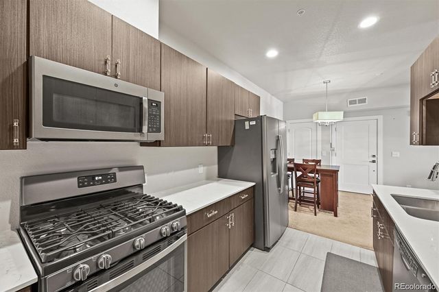 1401 W 85th Avenue B302, Denver, CO 80260