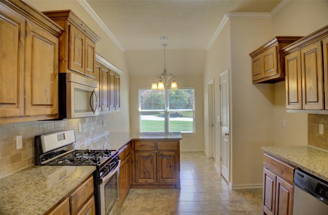 10715 Masters Circle, Jenks, OK 74037