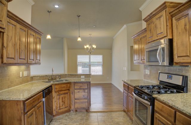 10715 Masters Circle, Jenks, OK 74037