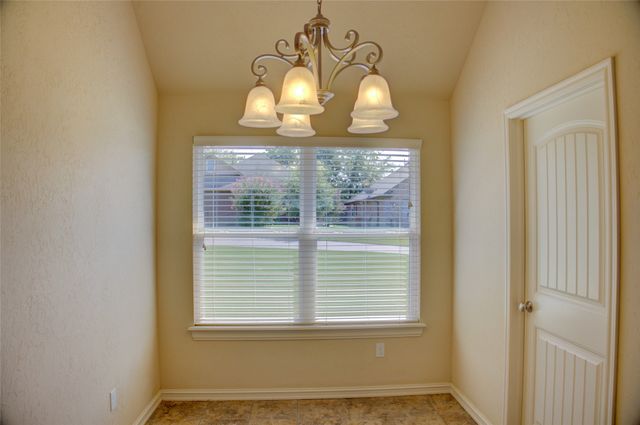 10715 Masters Circle, Jenks, OK 74037